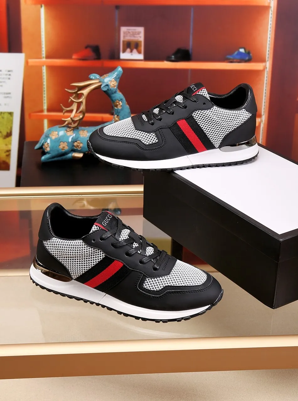Factory price: 400💰 (GUCCI) The latest summer model from the official website🎁🎁casual and fashionable men's shoes👟, hot style💥The version is simple and elegant, exclusive for trendy men, trendy mesh fabric ➕The inner lining is made of sheepskin, soft and comfortable, black and white two-color optional, code number: 38-44, customized 45